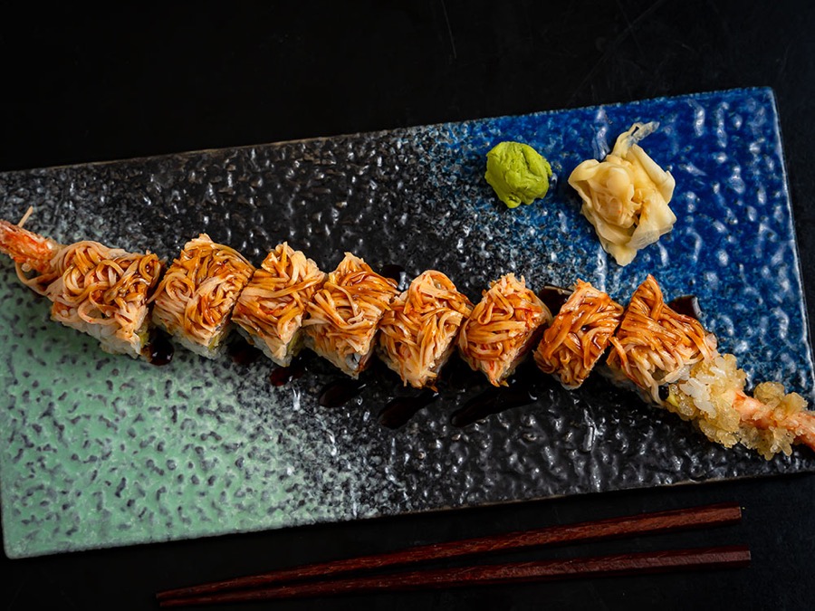 Oishi specialty roll